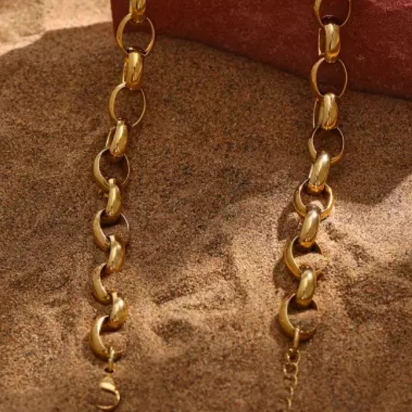 🌟Gold plated Chain Necklace - Picture 6 of 7